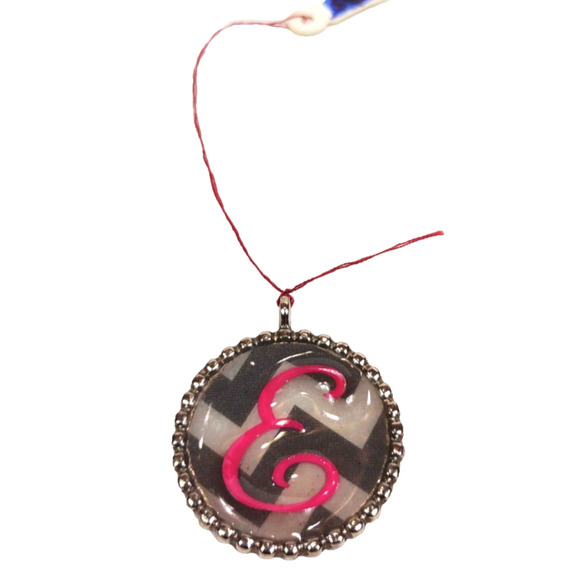 Unbranded Jewelry - Round Beaded Disc Monogram Pendant Silver Letter E Acrylic Pink 1"